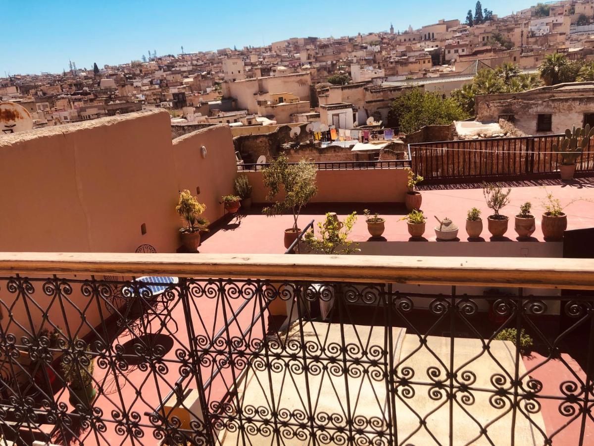 Famille Fahym Apartment Fes Exterior photo